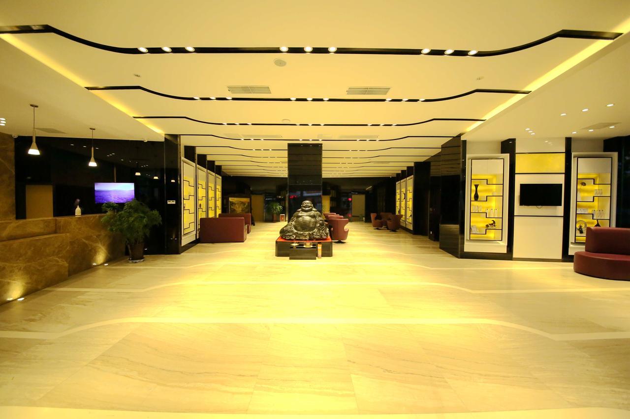 Lavande Hotel Qingdao North Station Shop Buitenkant foto